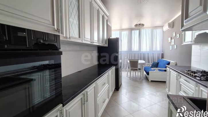 4-комн квартира Симферопольское шоссе, 11 к1,  д. 11 к1