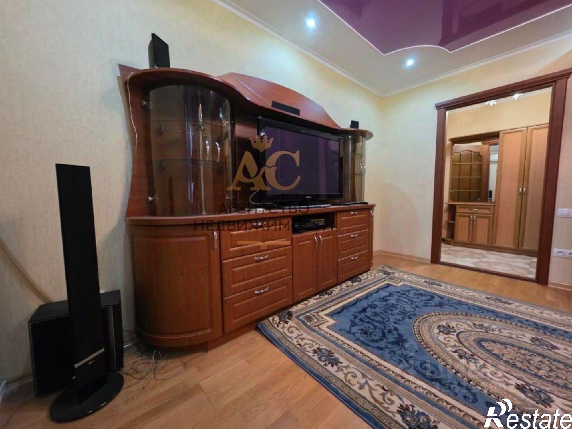 Купить квартиру за 11 500 000 рублей на б-р Старшинова, 8А