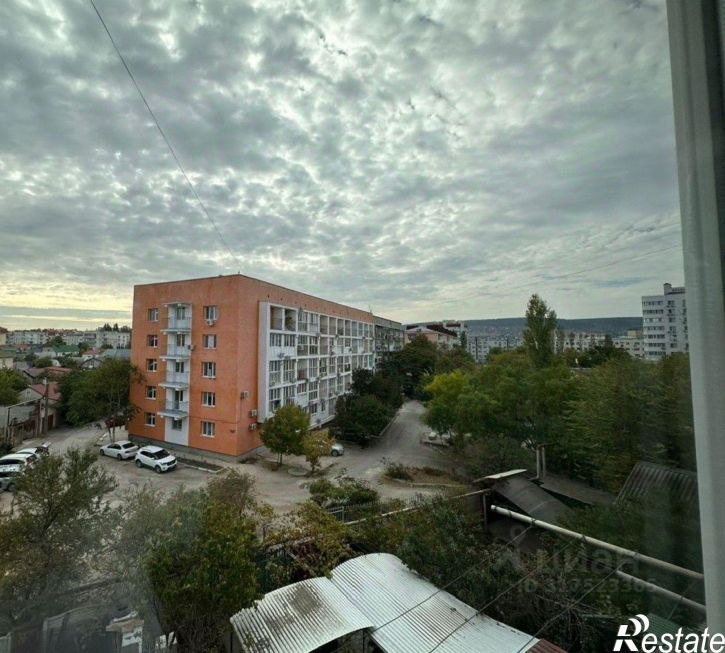 3-комн квартира Крымская улица, 82Б,  д. 82Б