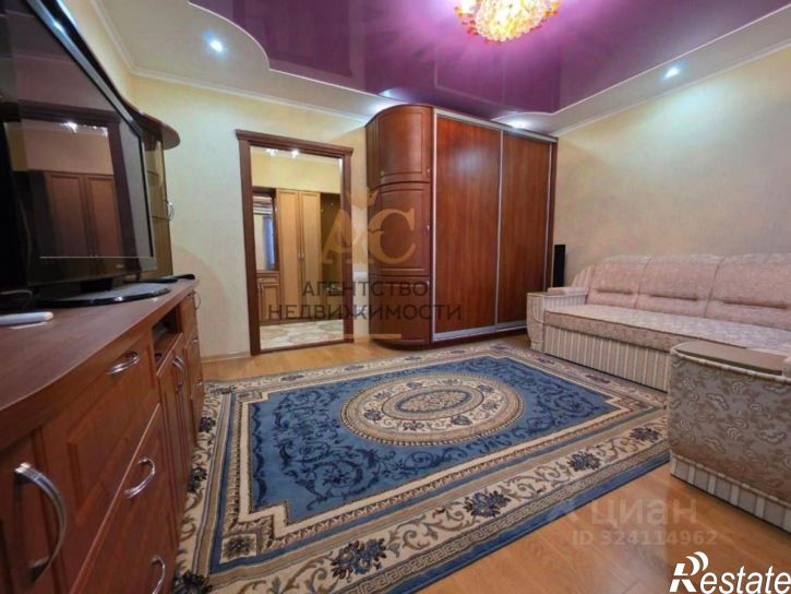 3-комн квартира б-р Старшинова, 8А,  д. 8А