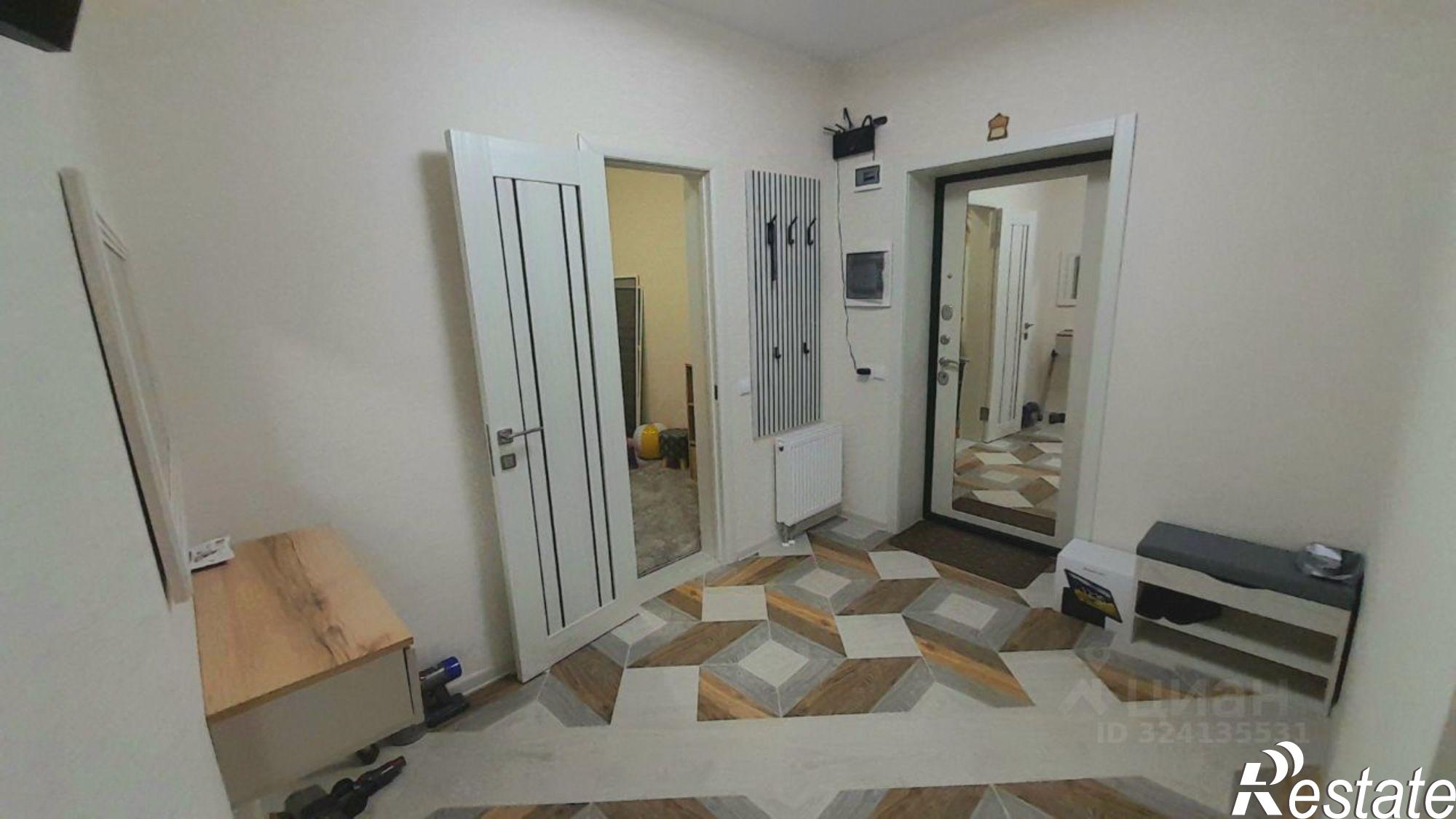 Сдать квартиру за 55 000 рублей на Черноморская набережная, 1В