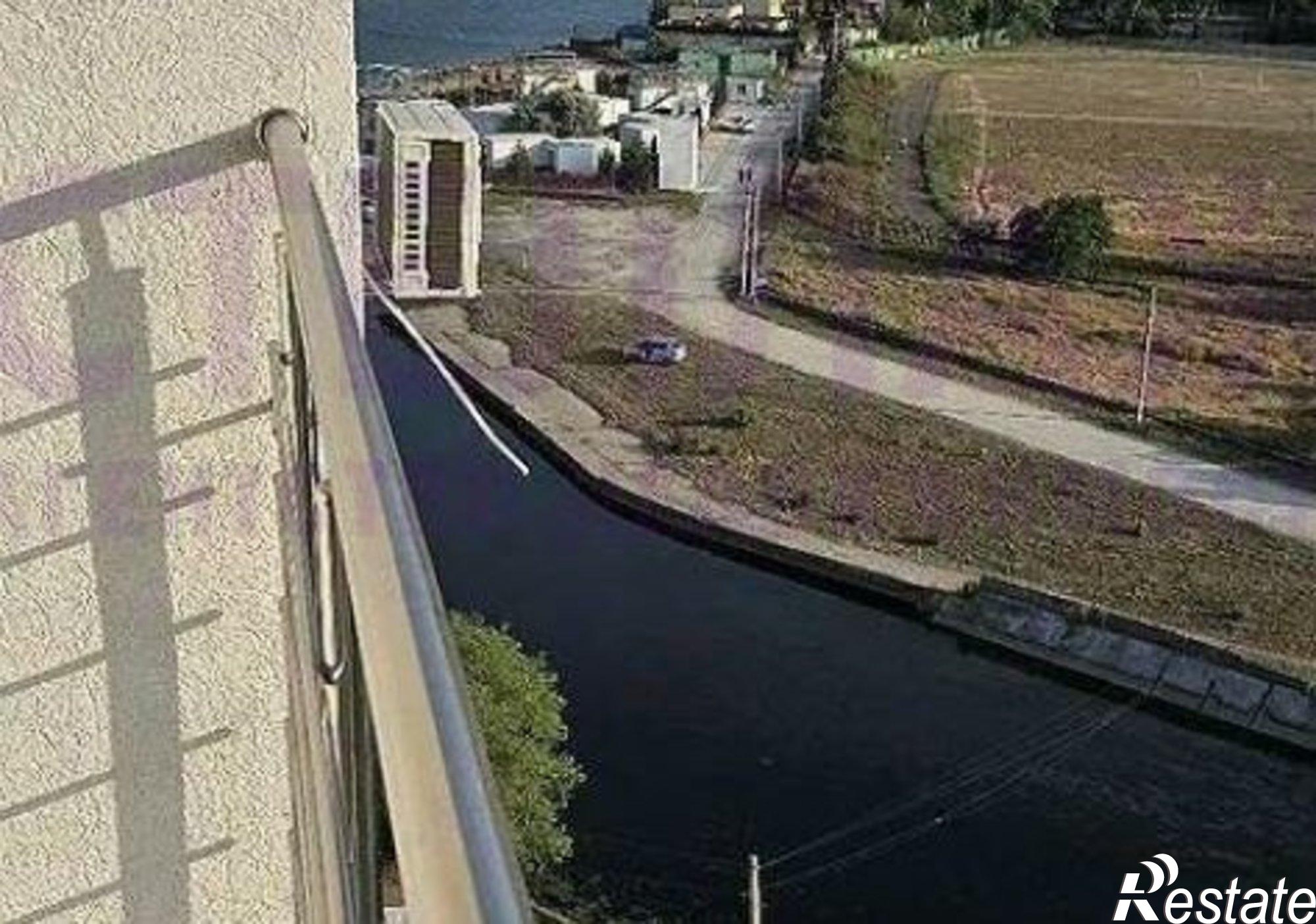 Купить квартиру за 9 000 000 рублей на Черноморская наб, 1В