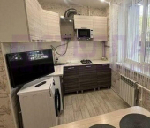 1-комн, 36кв м, этаж 1/5 улица Гарнаева, 75