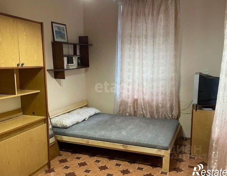 1-комн квартира улица Десантников, 7Б,  д. 7Б