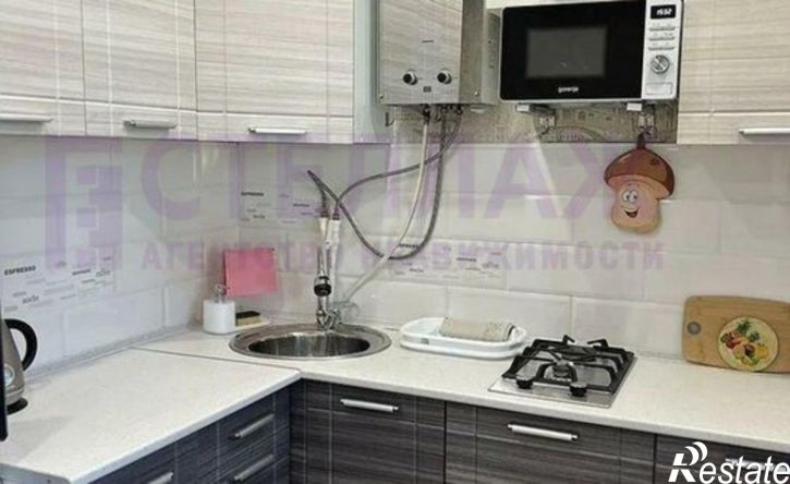 1-комн квартира улица Гарнаева, 75,  д. 75