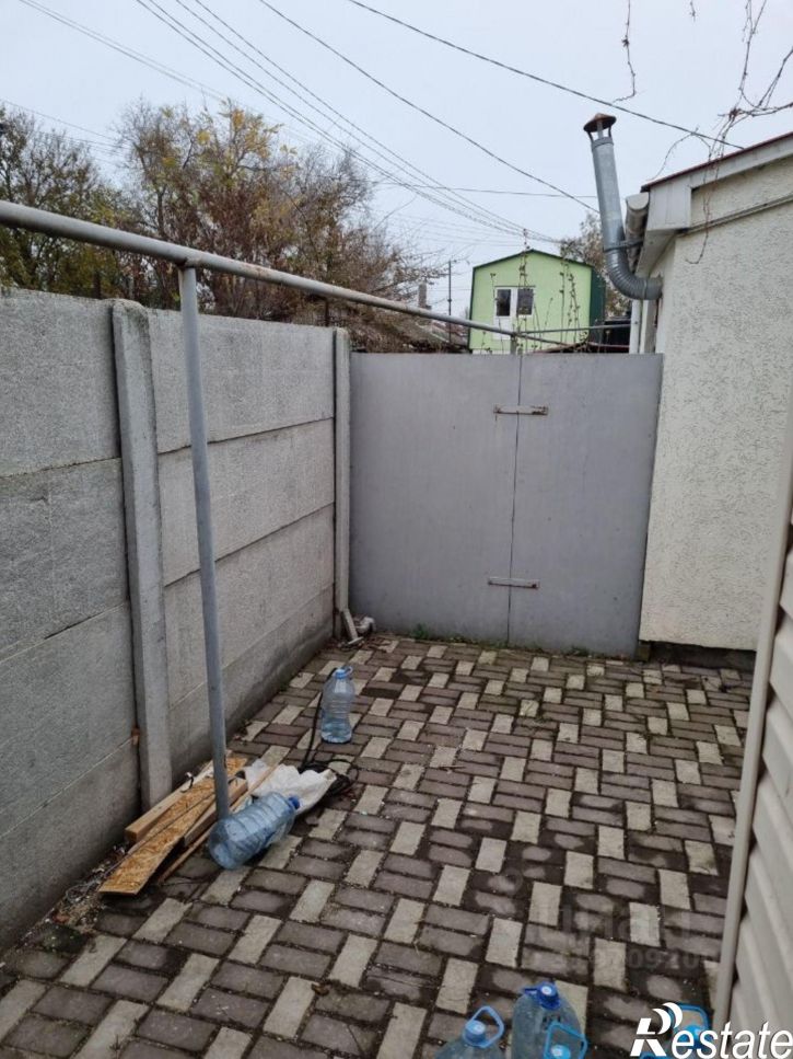 1-комн квартира улица Комисарова, 28,  д. 28