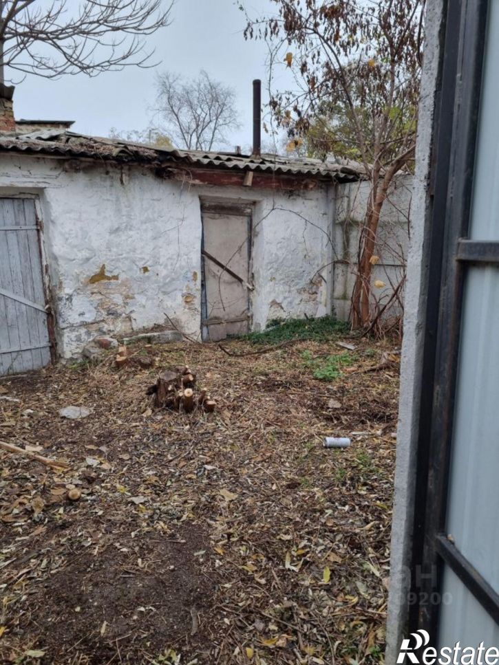 1-комн квартира улица Комисарова, 28,  д. 28