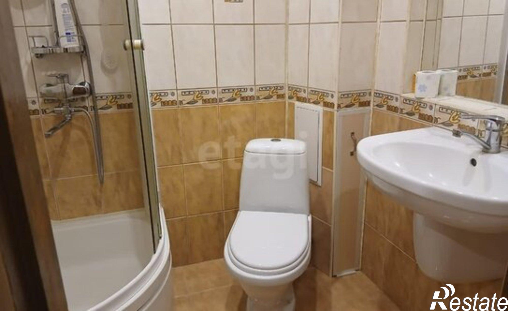 Купить квартиру за 6 000 000 рублей на ул Челнокова, 74