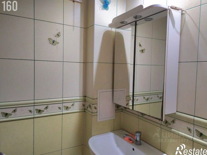 3-комн квартира Строительная улица, 1,  д. 1