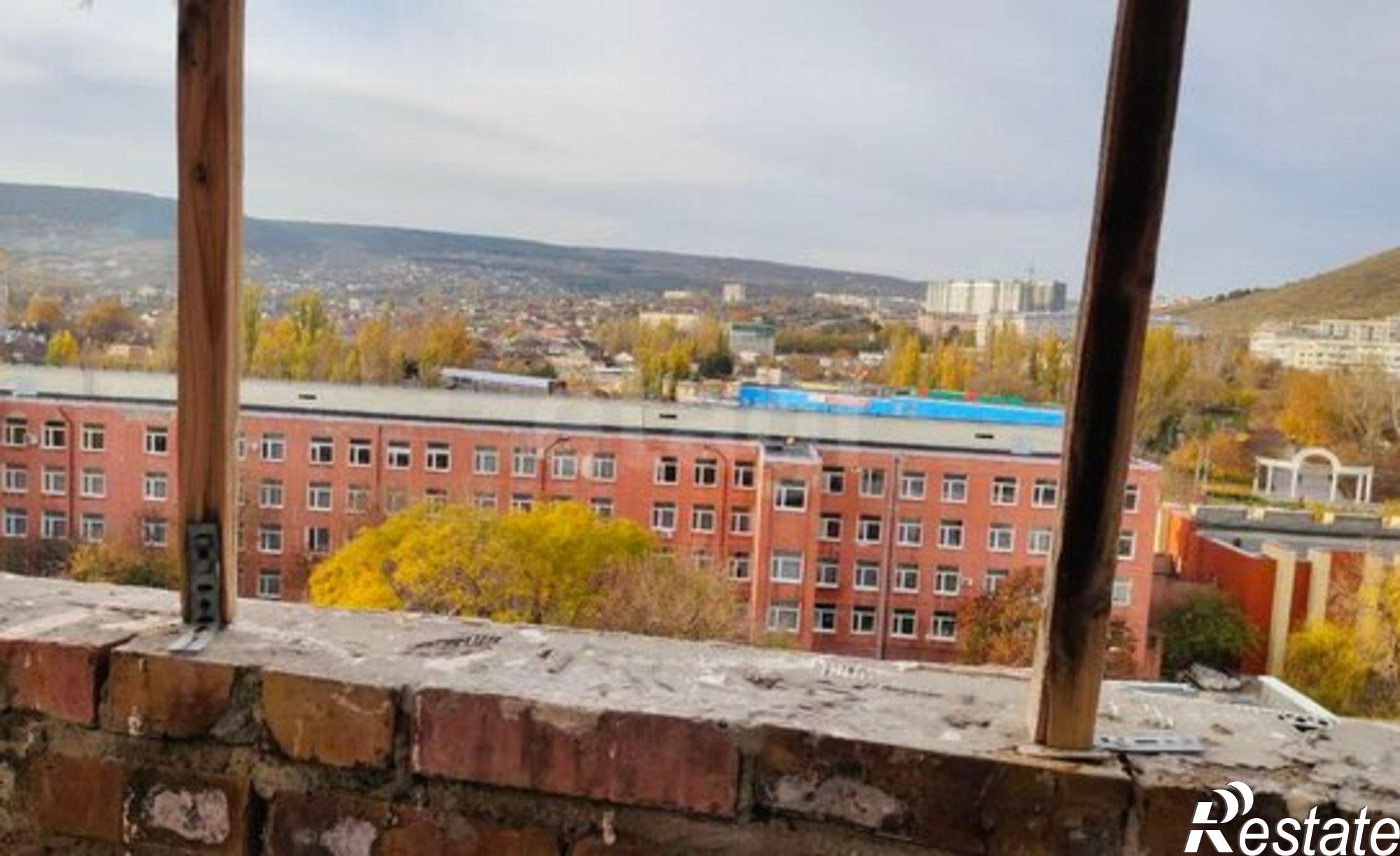 Купить квартиру за 7 000 000 рублей на Симферопольское шоссе, 28