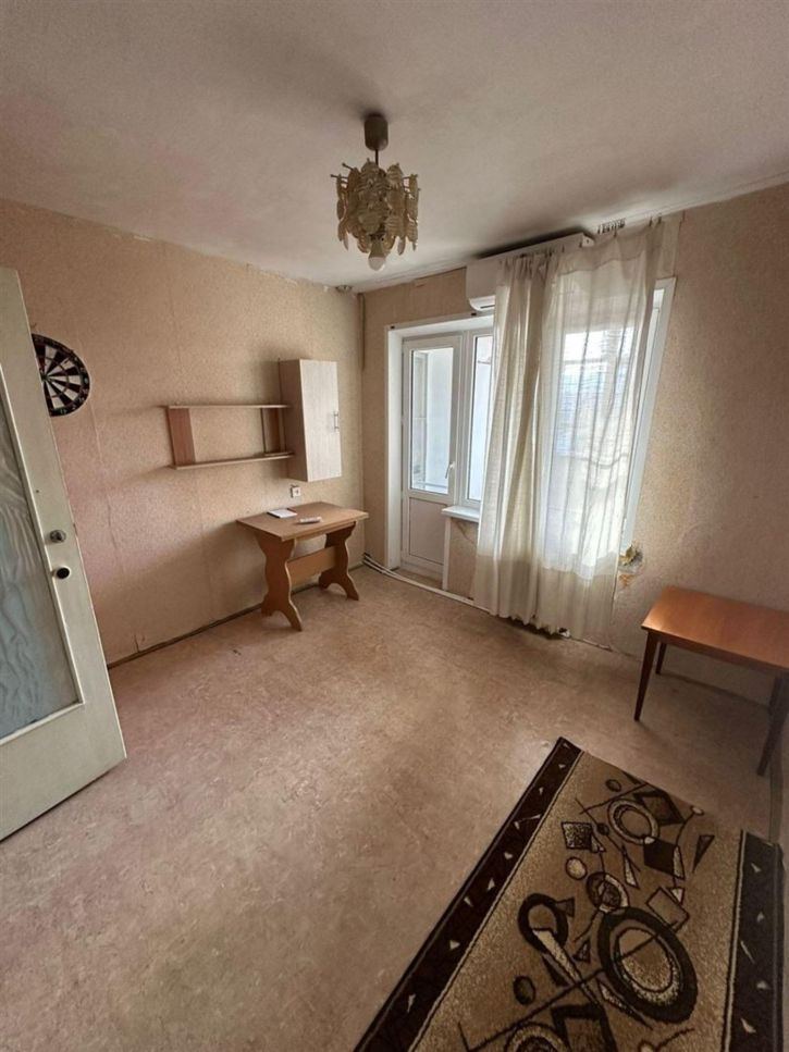 3-комн квартира ул Одесская, д. 4