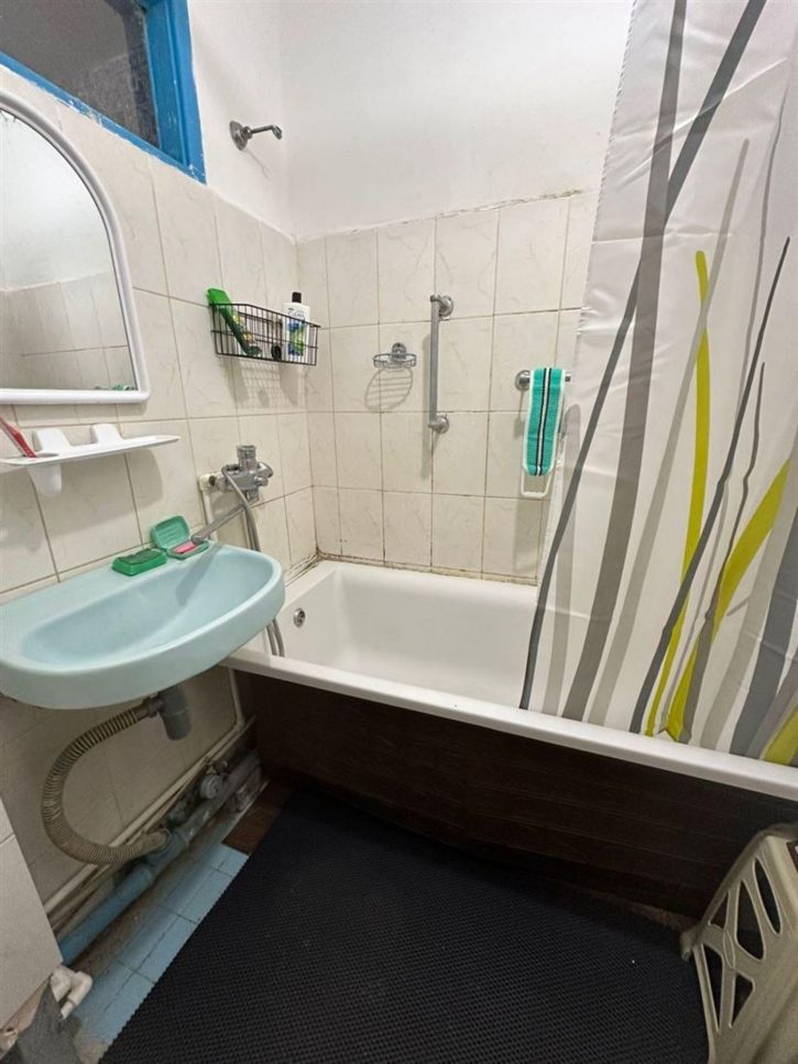 3-комн квартира ул Одесская, д. 4