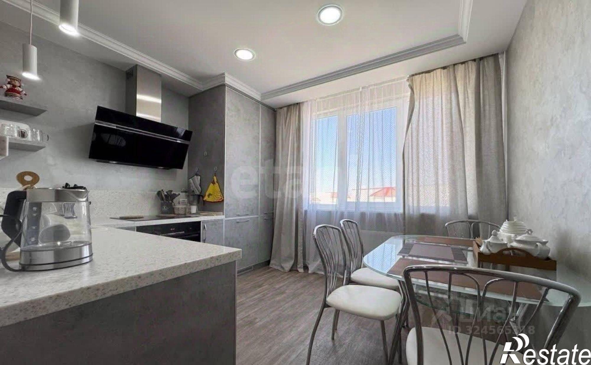 Купить квартиру за 12 500 000 рублей на Черноморская набережная, 1В