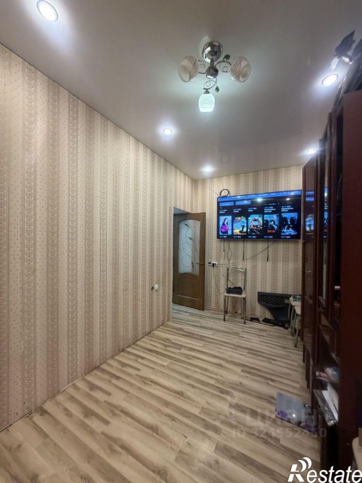 2-комн квартира улица Десантников, 5,  д. 5