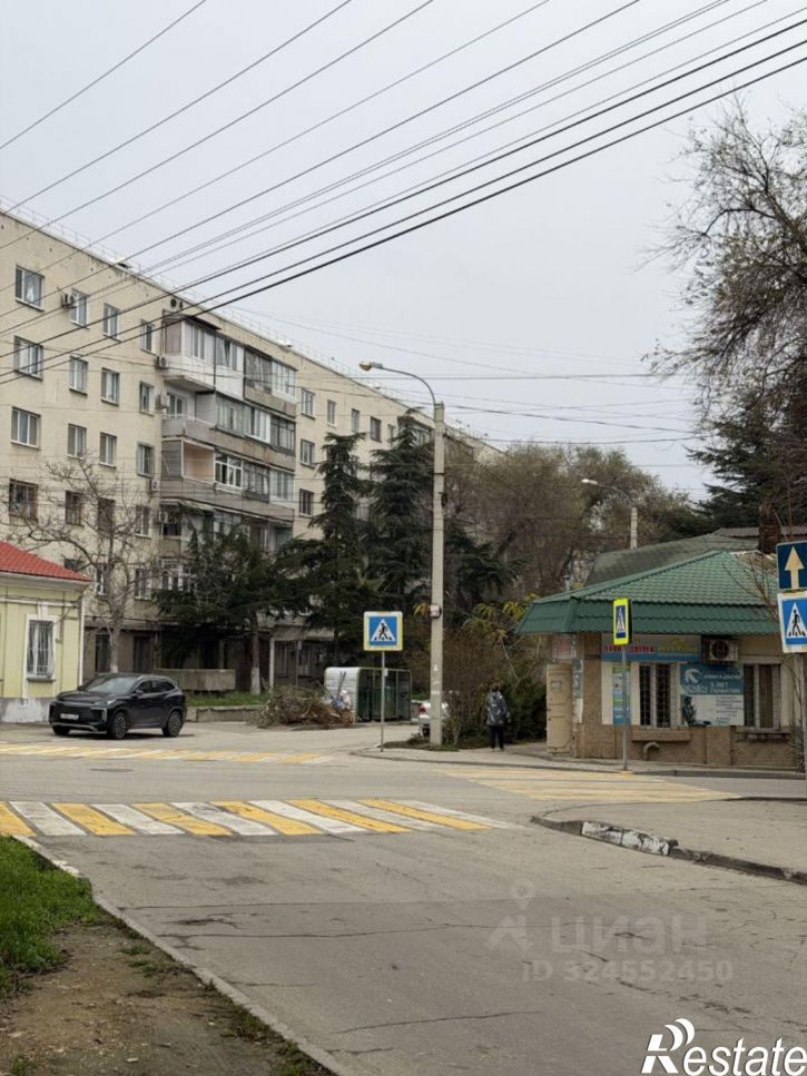 2-комн квартира улица Десантников, 5,  д. 5