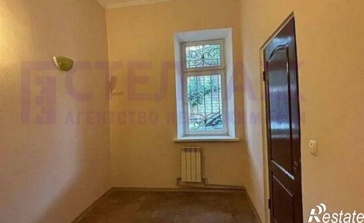 2-комн квартира Мопровский пер, 22,  д. 22