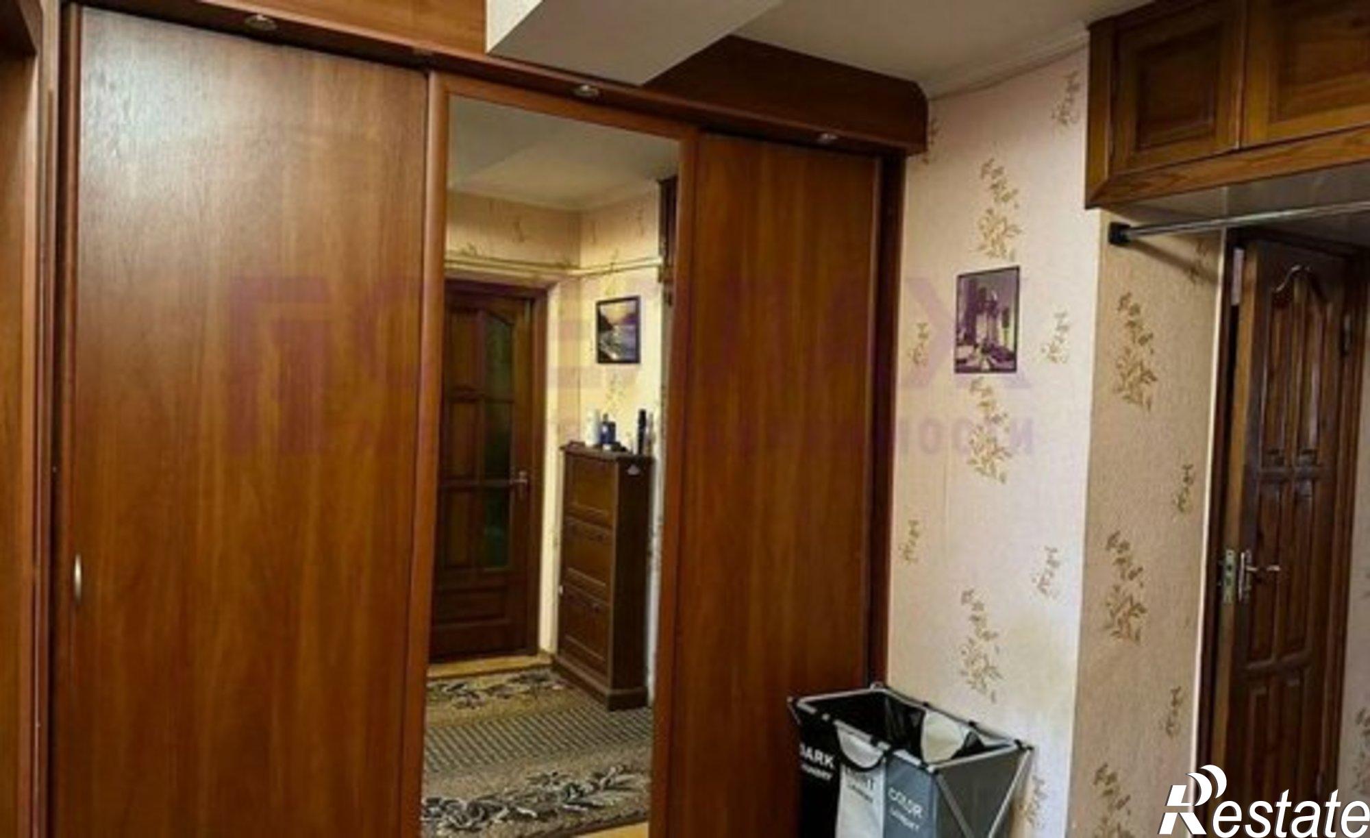 Купить квартиру за 7 210 000 рублей на ул Челнокова, 96