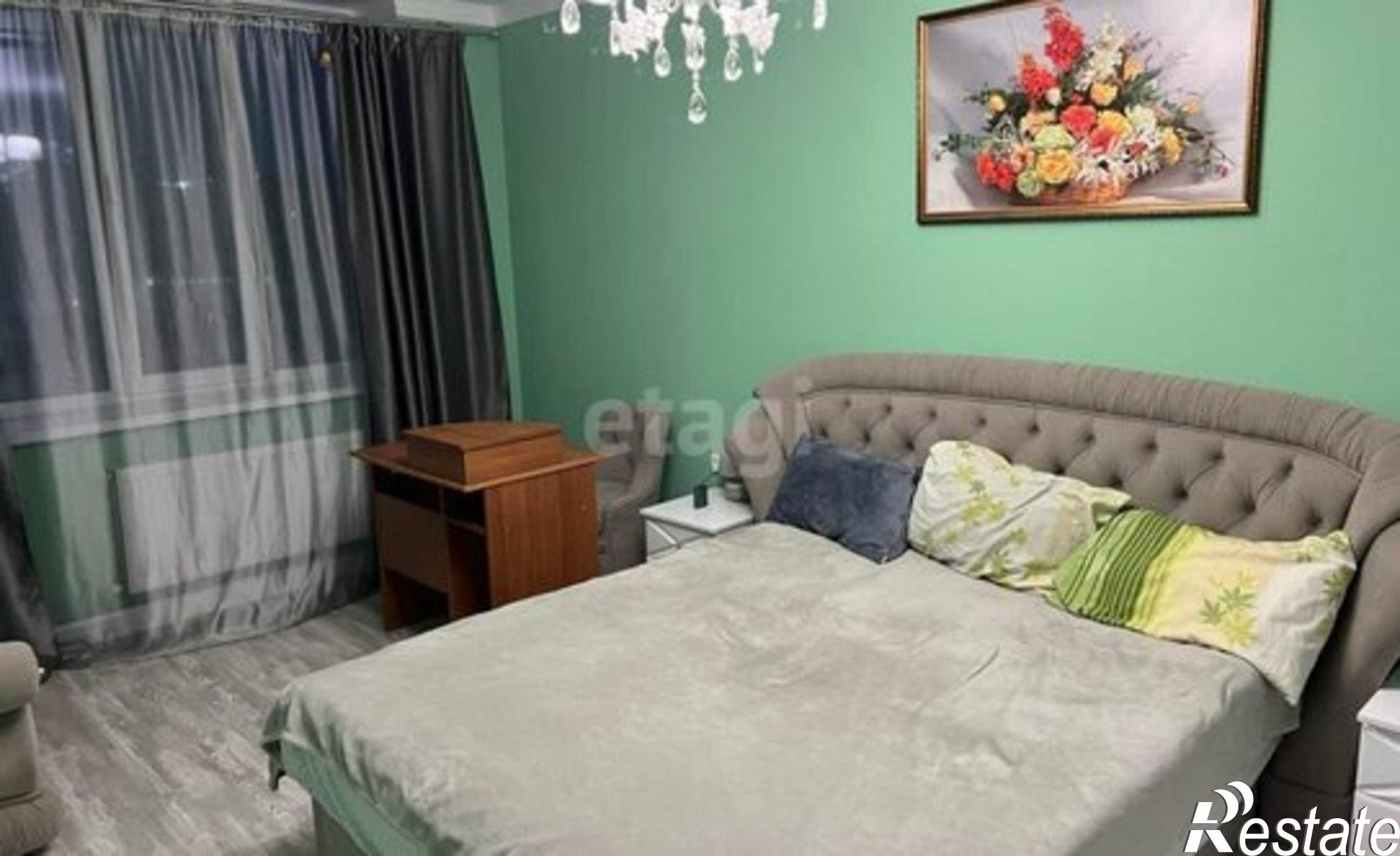 Купить квартиру за 12 000 000 рублей на Симферопольское шоссе, 24Е