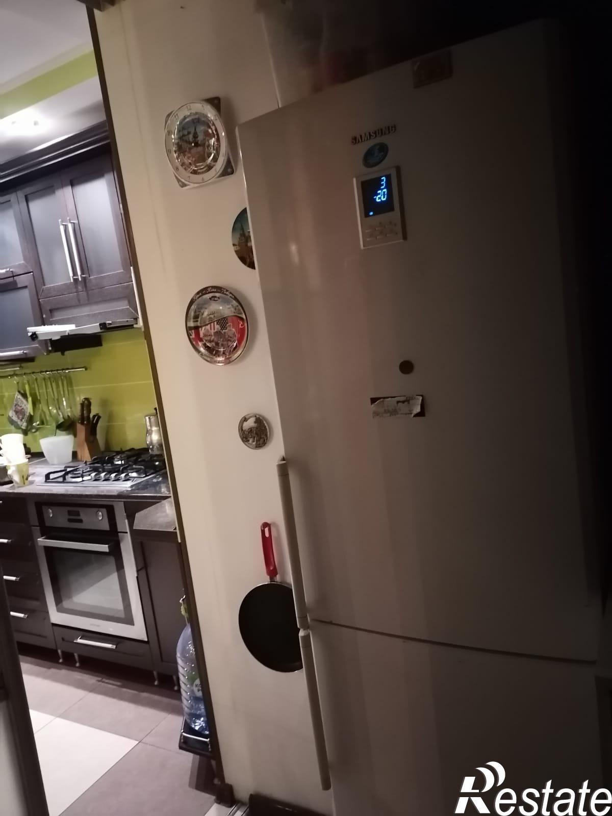 Купить квартиру за 12 000 000 рублей на Челнокова , 80