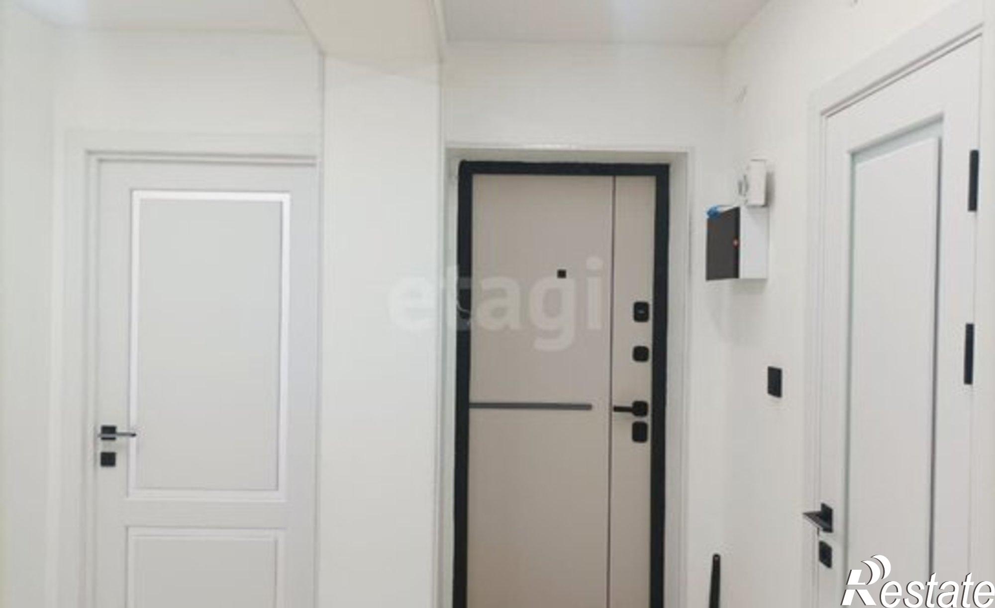 Купить квартиру за 10 500 000 рублей на Симферопольское шоссе, 41