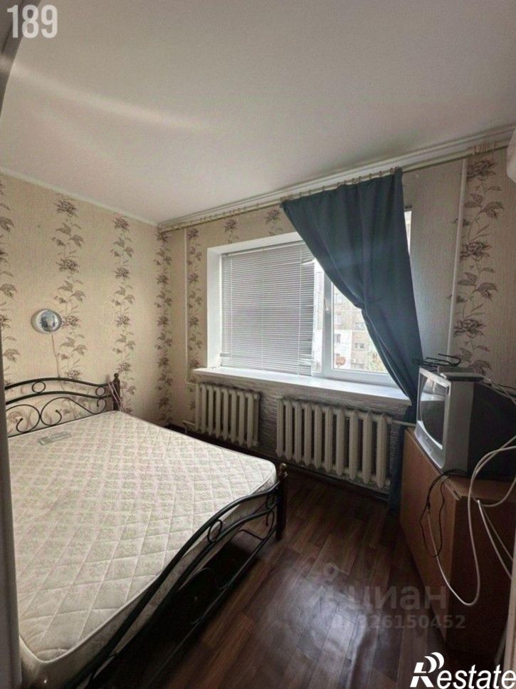 1-комн квартира улица Челнокова, 104,  д. 104