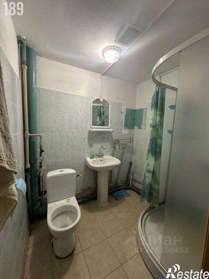 1-комн квартира улица Челнокова, 104,  д. 104