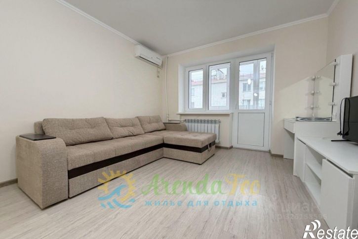 1-комн квартира б-р Старшинова, 10,  д. 10