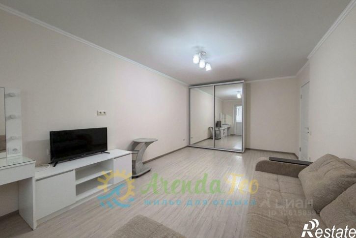 1-комн квартира б-р Старшинова, 10,  д. 10