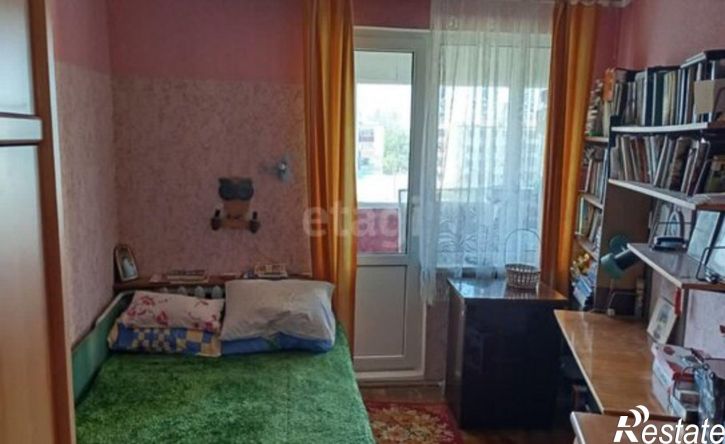4-комн квартира б-р Старшинова, 25,  д. 25