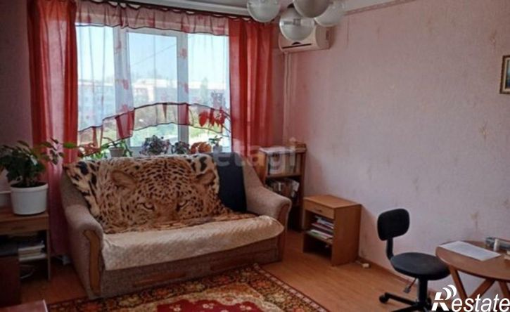 4-комн квартира б-р Старшинова, 25,  д. 25