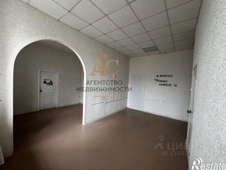 Торговое помещение ул Набережная, 14,  д. 14