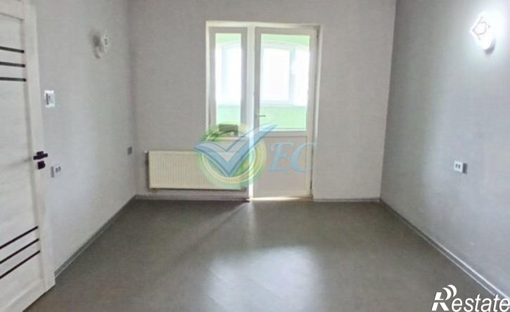 4-комн квартира ул Дружбы, 42В,  д. 42В