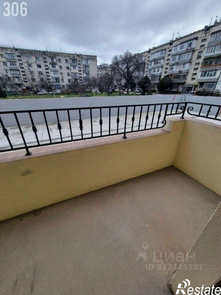 2-комн квартира ул Гарнаева, 63Г,  д. 63Г