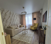 2-комн, 46кв м, этаж 3/5 улица Гарнаева, 79