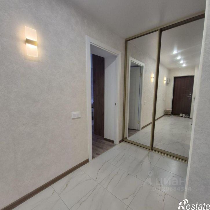 2-комн квартира улица Гарнаева, 79,  д. 79