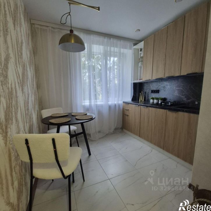 2-комн квартира улица Гарнаева, 79,  д. 79