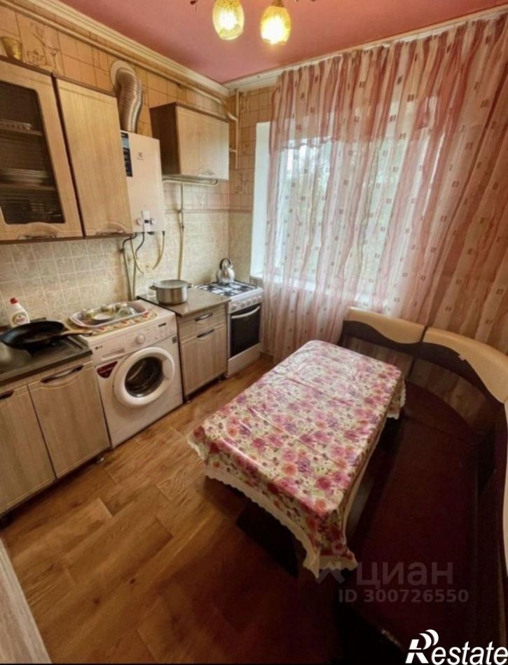 1-комн квартира б-р Старшинова, 12,  д. 12