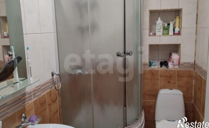 3-комн квартира ул В.Коробкова, 14,  д. 14