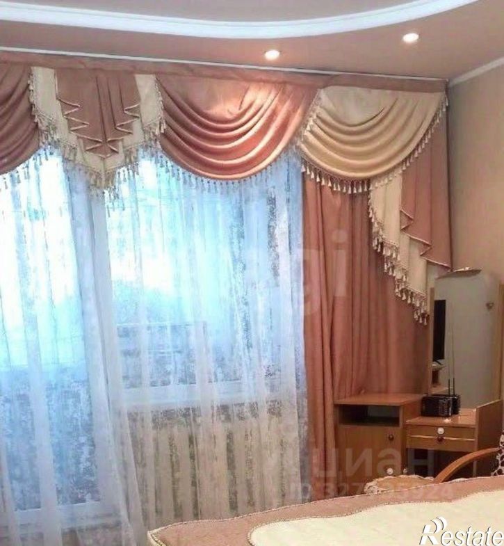 3-комн квартира улица Володарского, 15А,  д. 15А