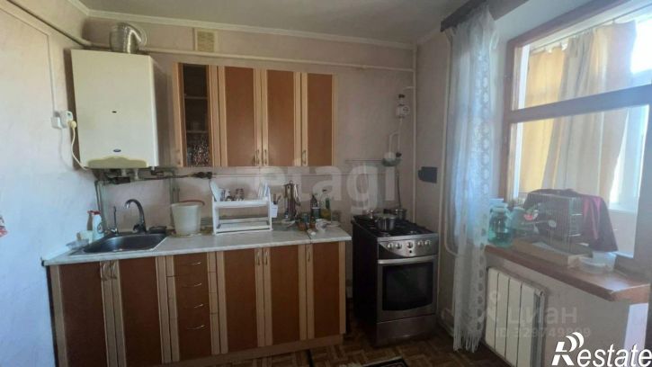 2-комн квартира улица Челнокова, 98,  д. 98