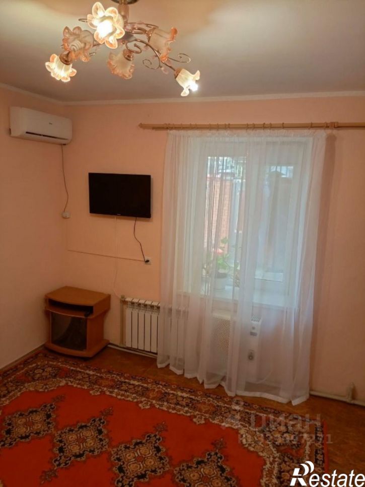 2-комн квартира Крымская улица, 1А,  д. 1А