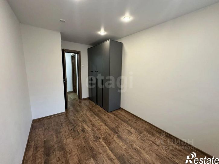3-комн квартира улица Степаняна, 57,  д. 57