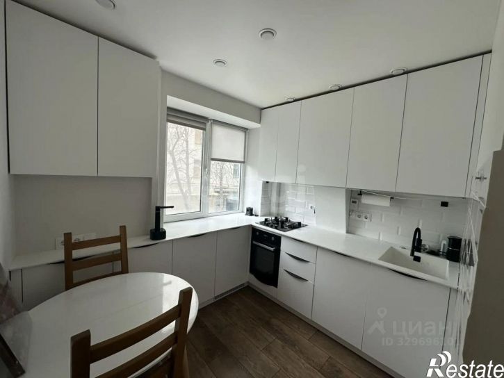 3-комн квартира улица Степаняна, 57,  д. 57