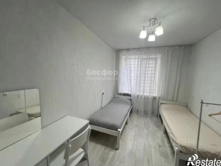 3-комн квартира Керченское шоссе, 20,  д. 20