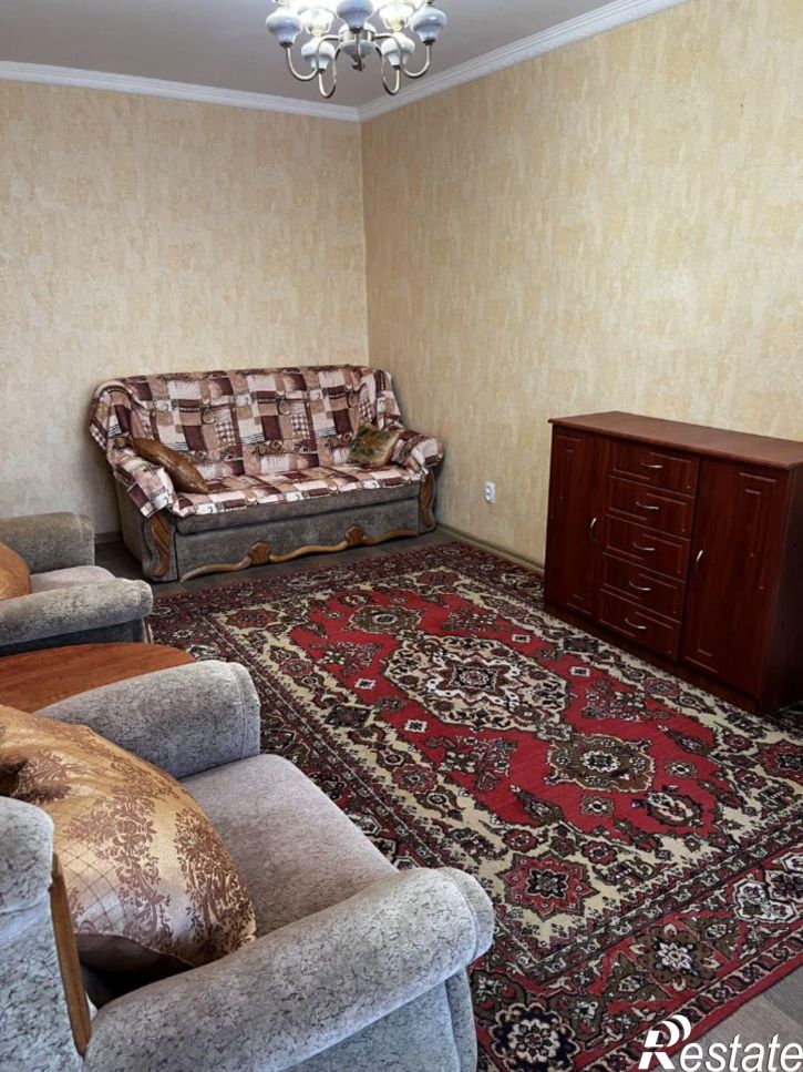 2-комн квартира ул Гарнаева, 75,  д. 75
