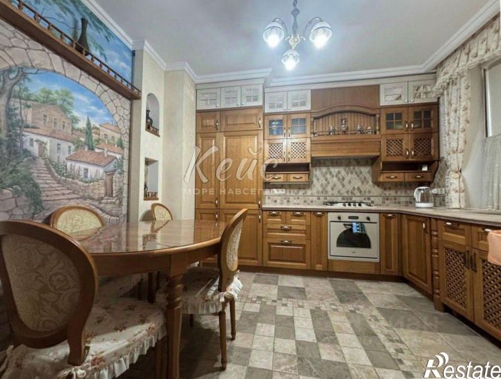 3-комн квартира Боевая улица, 4,  д. 4