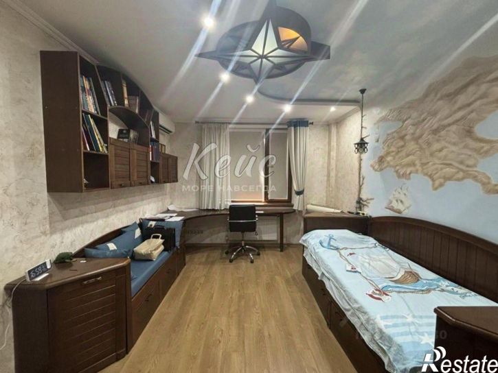 3-комн квартира Боевая улица, 4,  д. 4