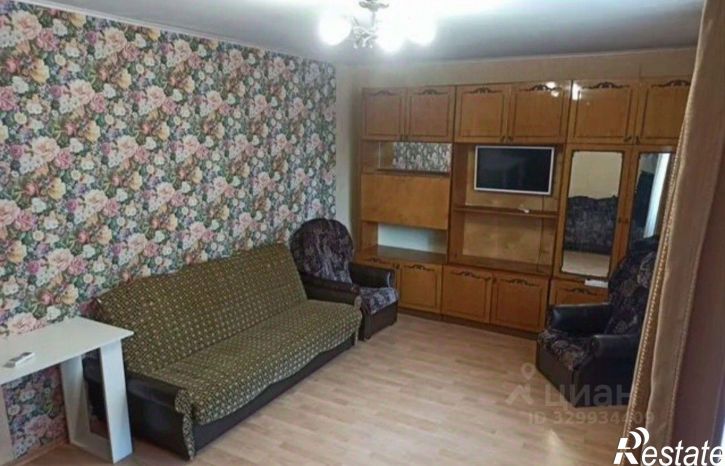 2-комн квартира Строительная улица, 1,  д. 1