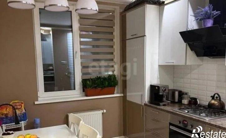 2-комн квартира Симферопольское шоссе, 11 к1,  д. 11 к1