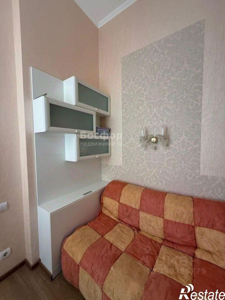 4-комн квартира улица Десантников, 7Б,  д. 7Б